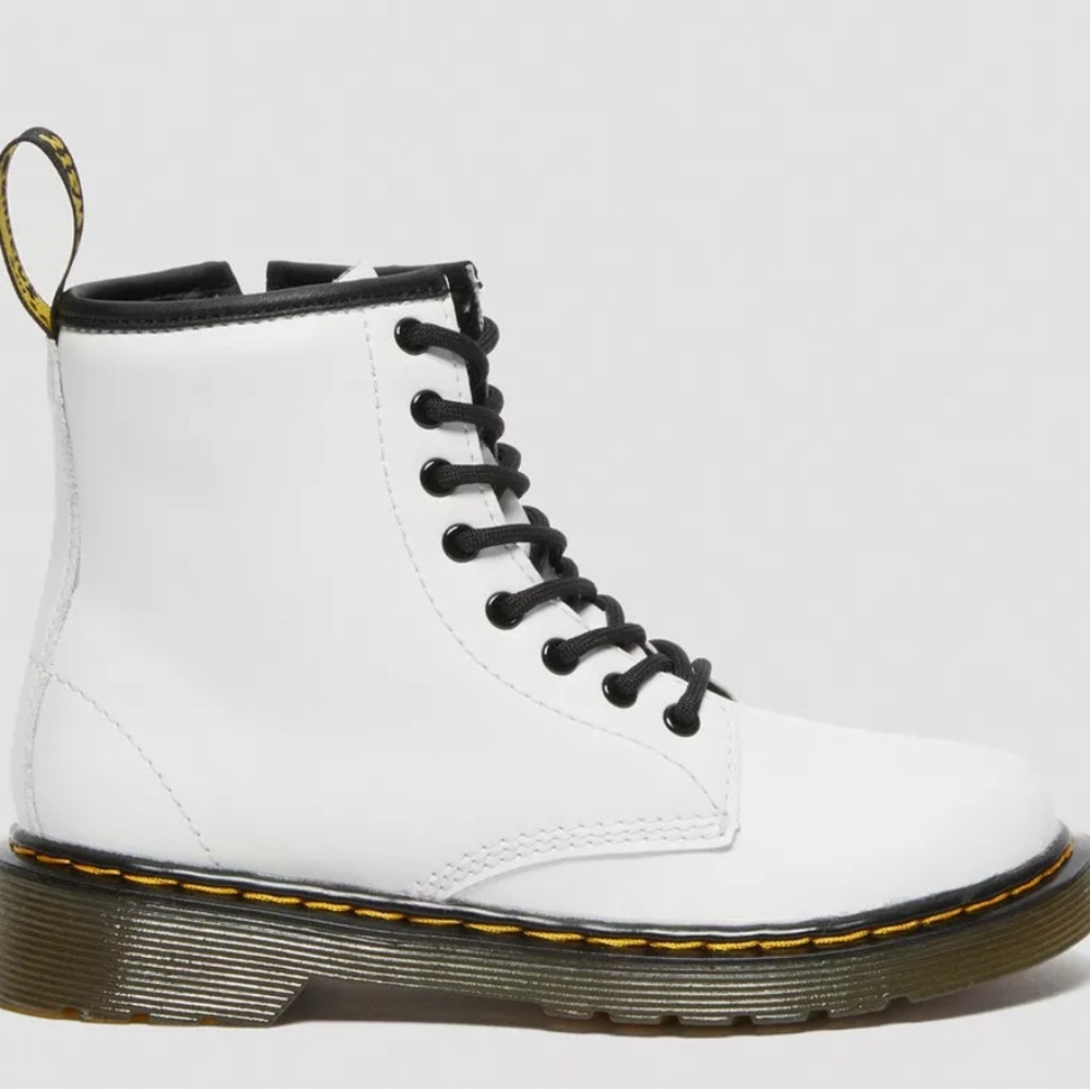 Doc Marten Junior 1460 Leather Lace Up Boots